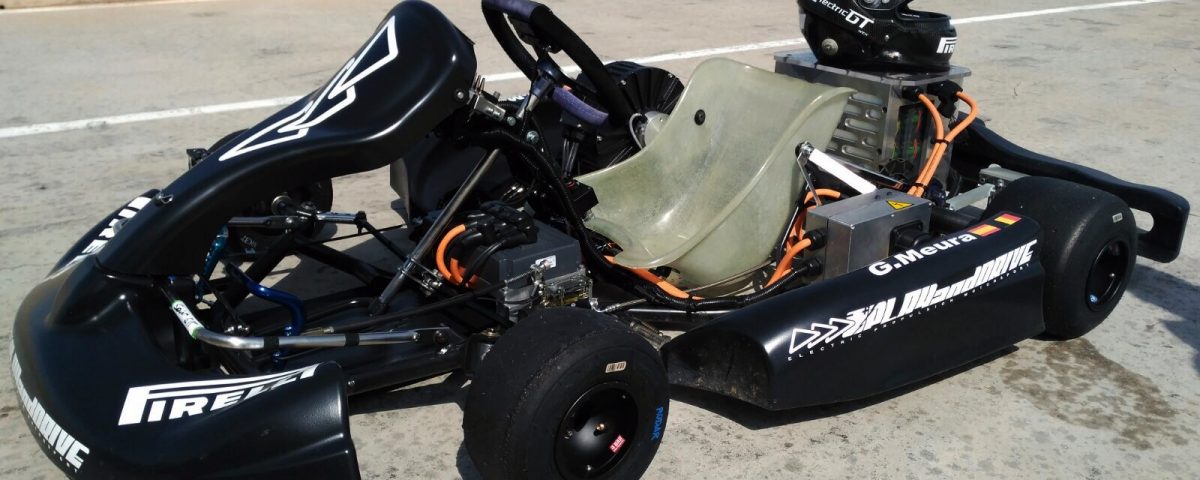 Nuevo Récord Kart Eléctrico Play and Drive/ElectricGT Circuito FIA  Motorland - Play and Drive